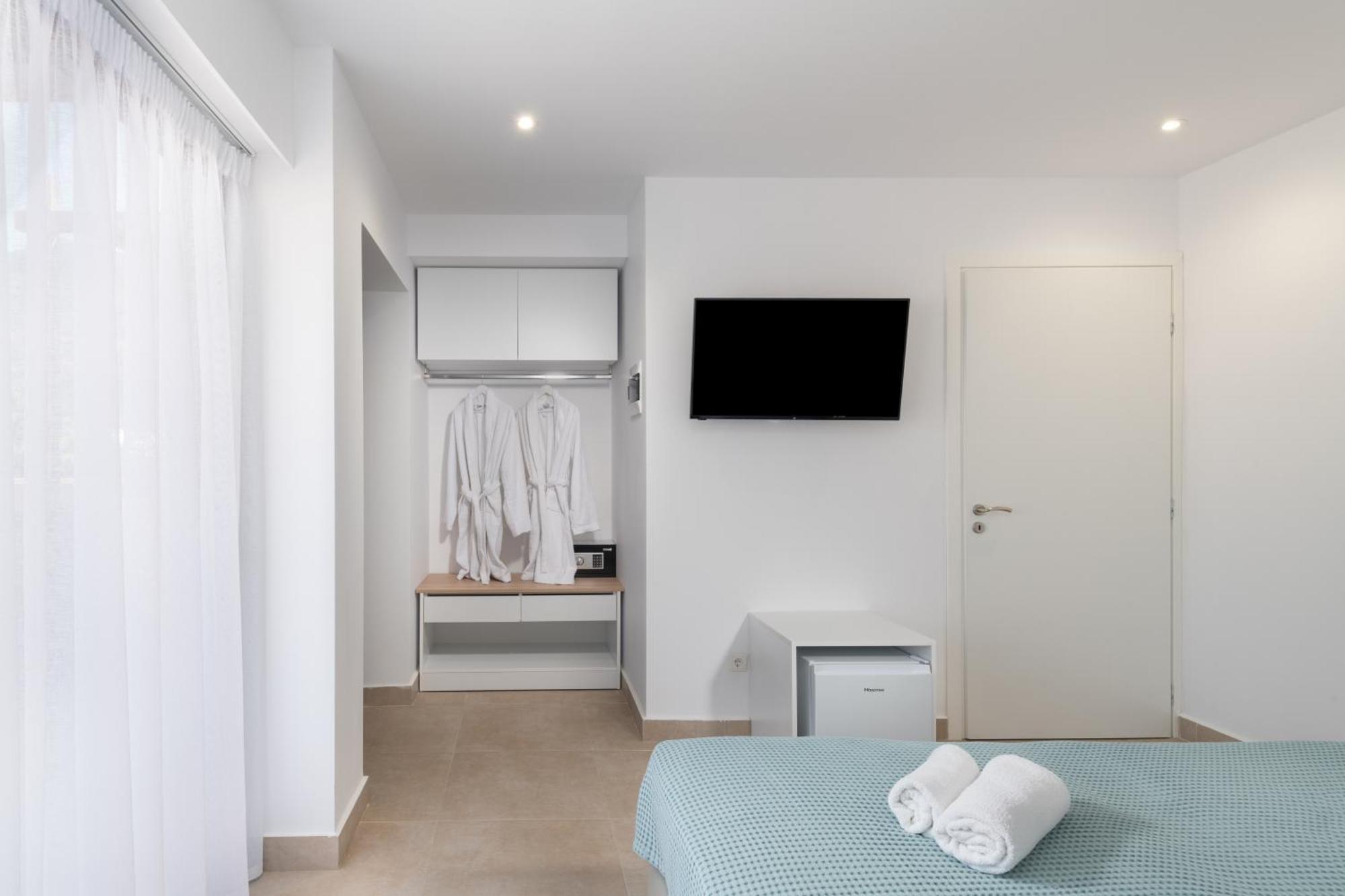 Golden Bee Lifestyle Hotell Stalida Exteriör bild