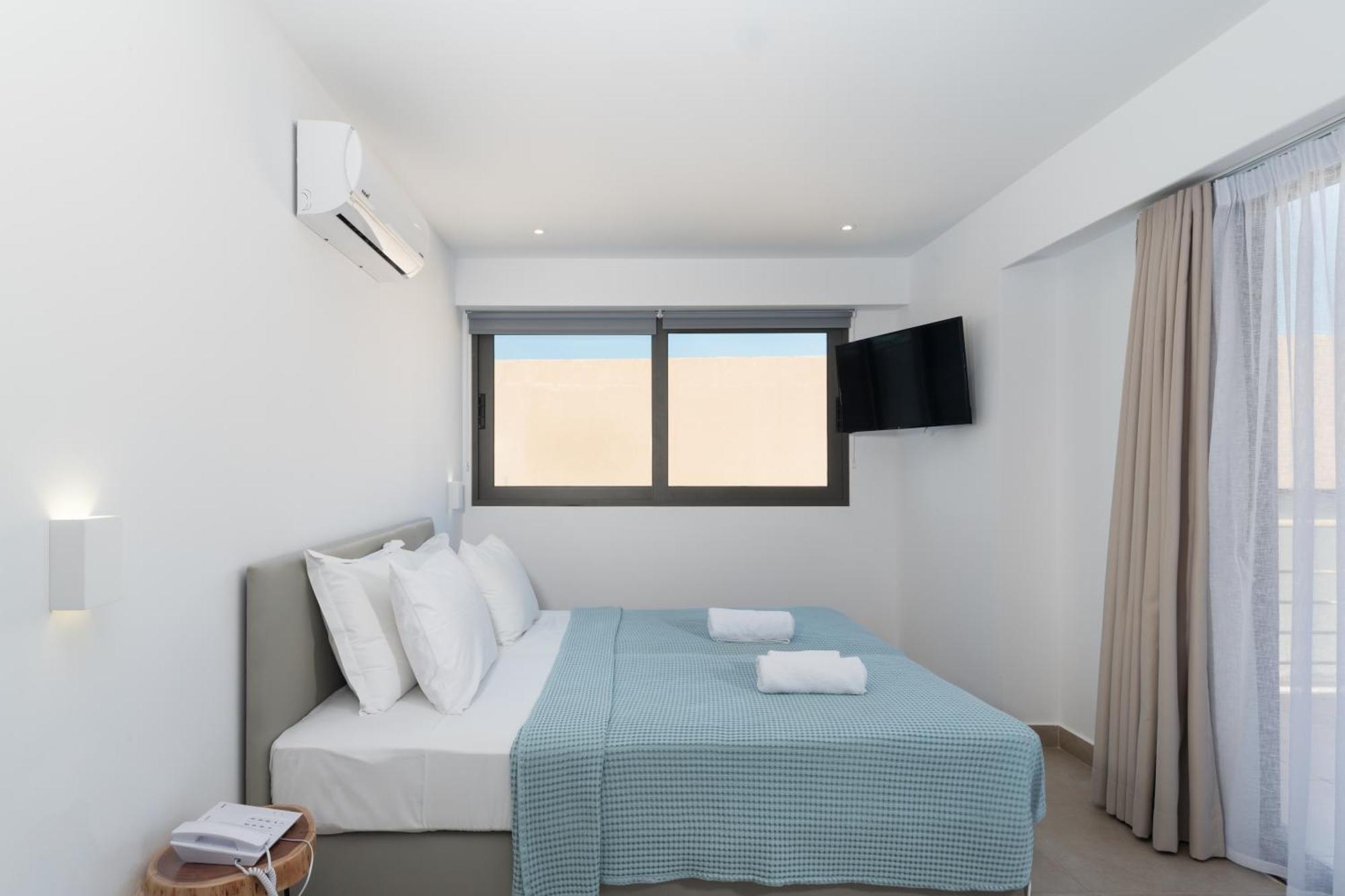 Golden Bee Lifestyle Hotell Stalida Exteriör bild