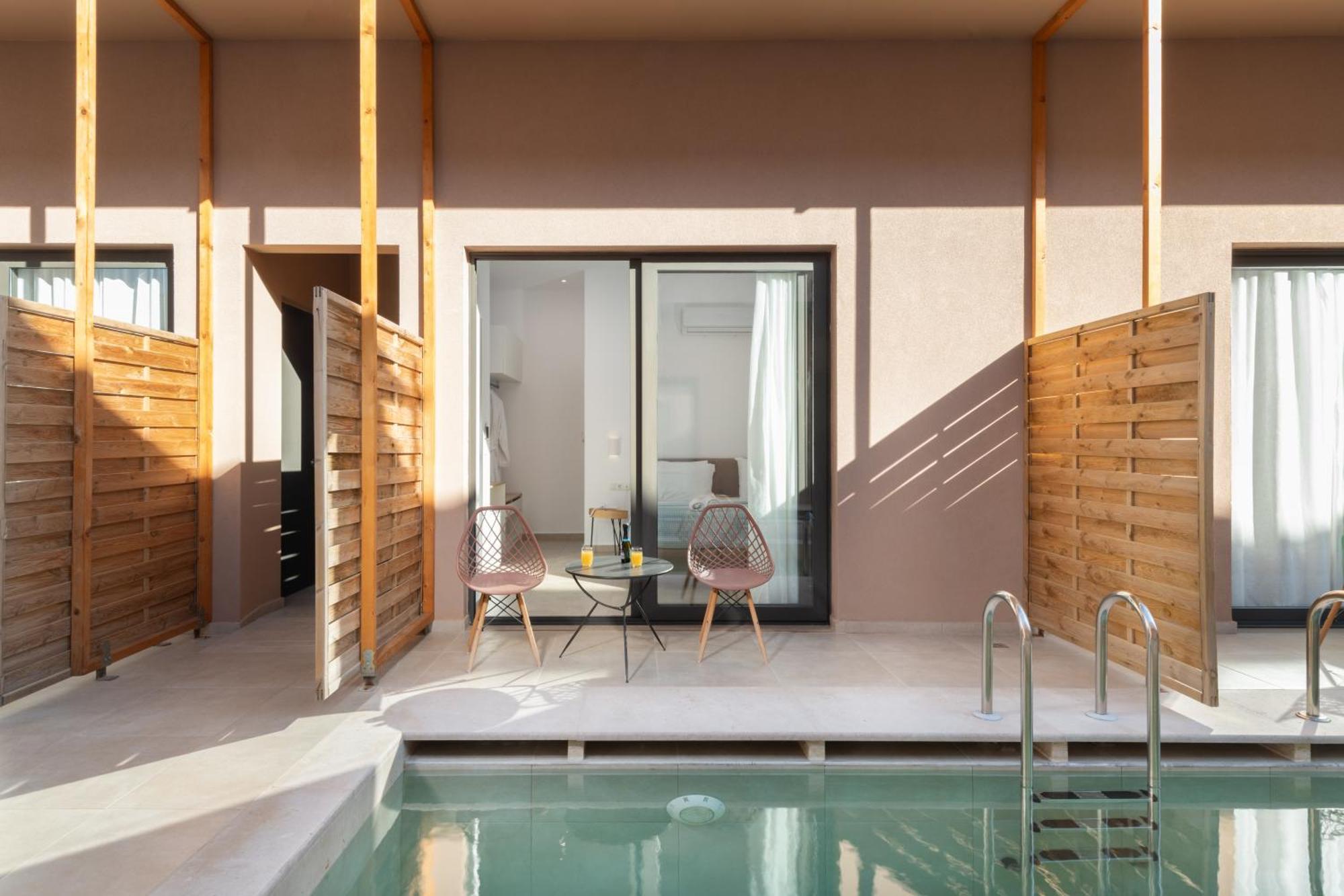 Golden Bee Lifestyle Hotell Stalida Exteriör bild